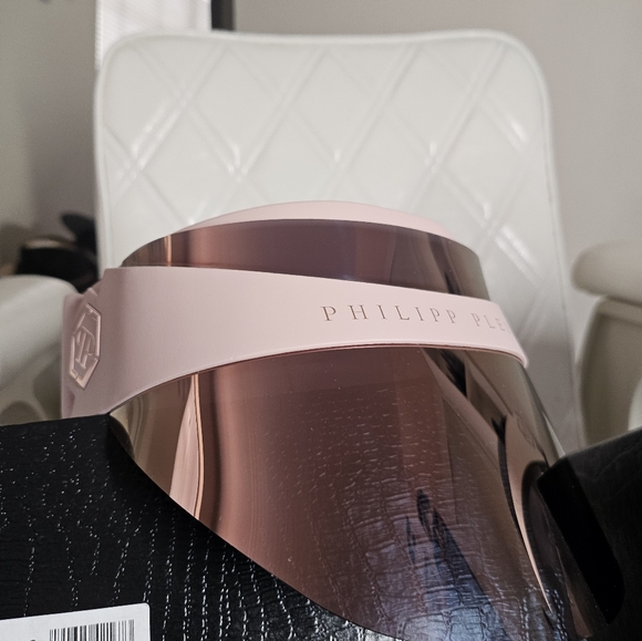 2 PHILIPP PLEIN visors - Picture 5 of 16